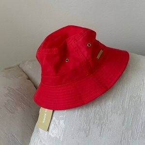 Michael Kors red Coral bucket style hat (women or mens) NWT